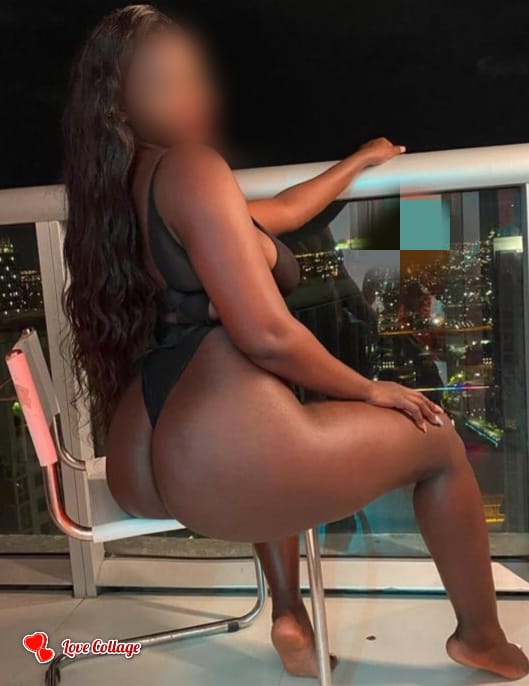 EN ELCHE COMPLACIENTE ARDIENTE BOMBA DE SEXO