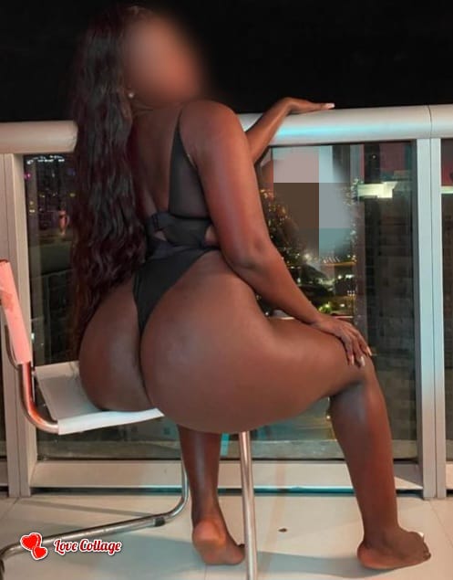 EN ELCHE COMPLACIENTE ARDIENTE BOMBA DE SEXO