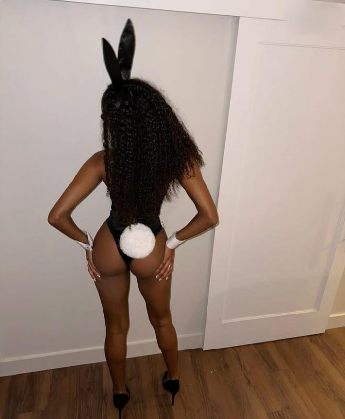 Tierna y delicada X primera vez