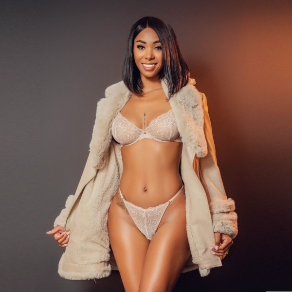 CAMILA desconecta de la rutina 664358821 MADRID