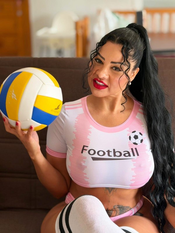 <<FOTOS NUEVAS<<BRENDA ESPECTACULAR MORENA GUAPISIMA EN VILLARROBLEDO<<