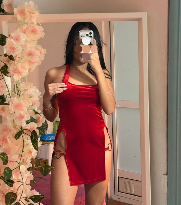 JOVENCITA SENSUAL FOTOS REALES PRIMERA VEZ EN SEVILLA