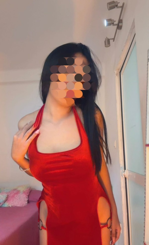 JOVENCITA SENSUAL FOTOS REALES PRIMERA VEZ EN SEVILLA