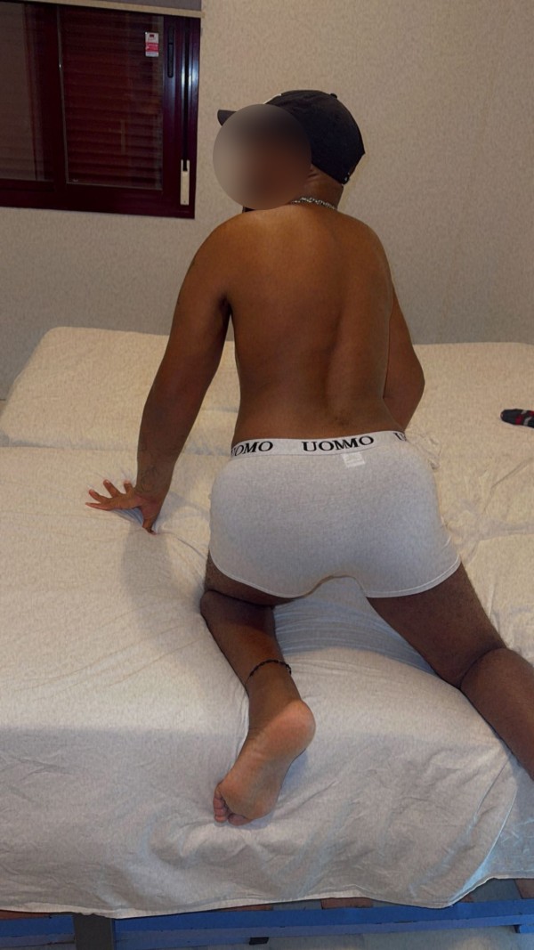 CRISTIAN MASCULINO FIESTERO POLLA XXXL DE CABALLO Y CULO BIEN DURO Y RICO