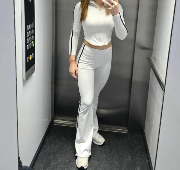 SOY UNA CHICA LATINA DISPONIBLE TODO EL DIA