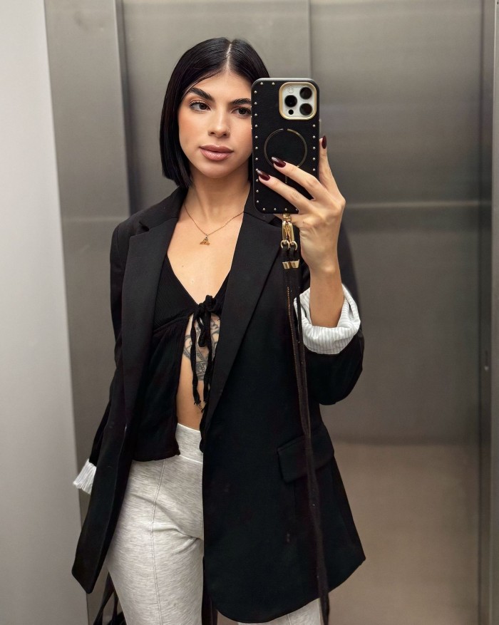 SOLO SALIDAS DELICIOSA IMPLICADA COMPLACIENTE