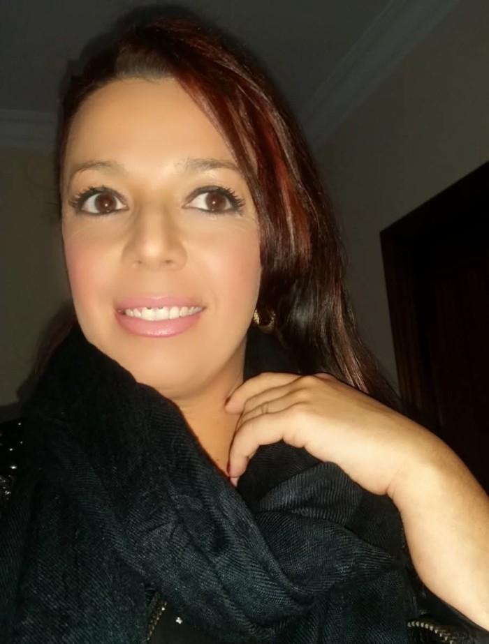 TU HEMBRA GALLEGA!! ESTOY EN ARES