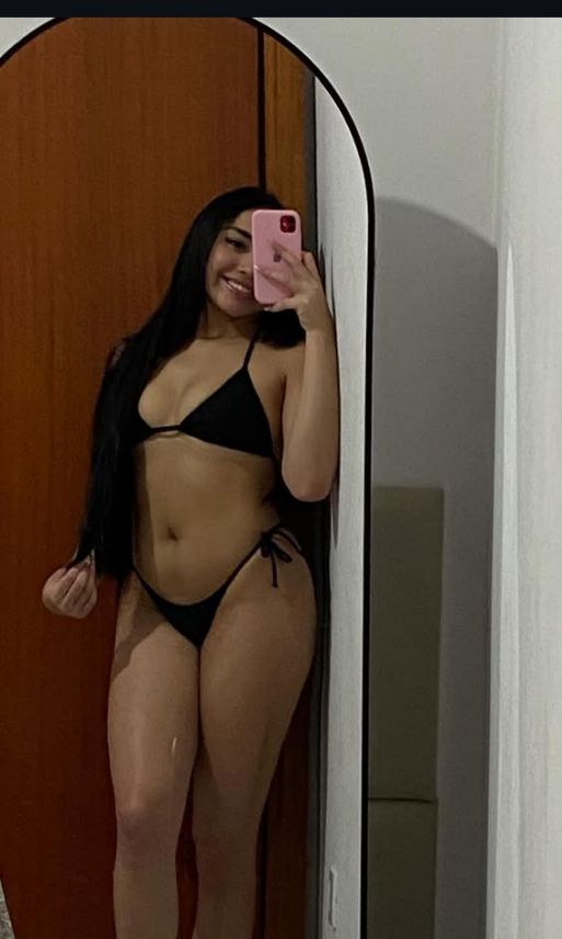 Guapísima Srta venezolana 21a muy dulce