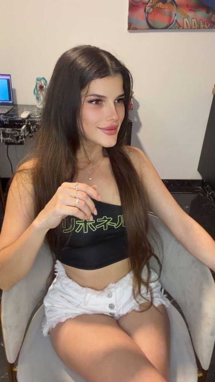 Colombiana de lujo jovencita