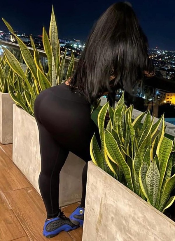 MARIA CON GANAS DE SEXO VEN Y FOLLEMOS RICO