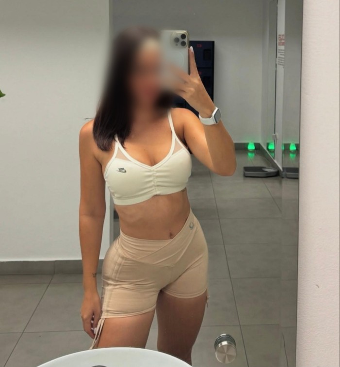 NO BUSQUES MÁS… ¡LA CHICA QUE TE VA A ENCANTAR