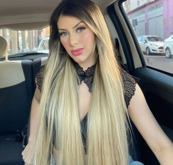 HELENA 22 BRASILEÑA