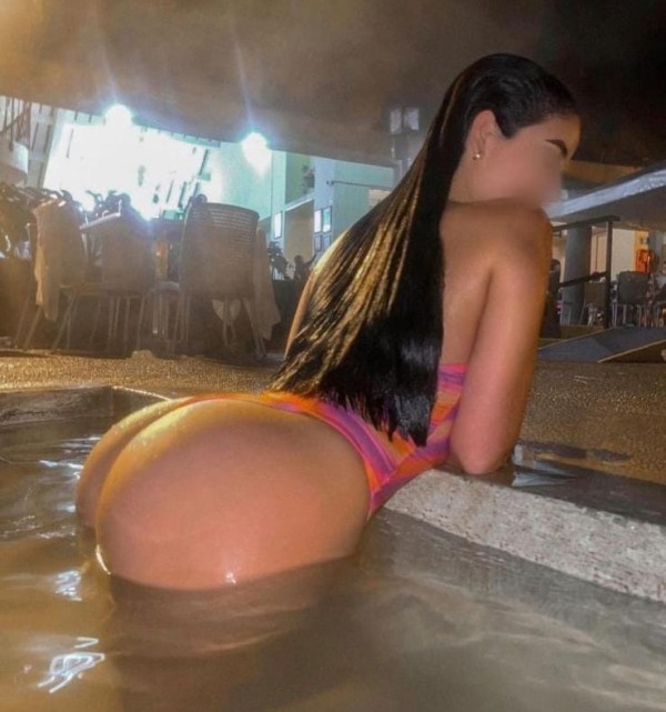 BOMBON LATINO EXCLUSIVO EXPERTA EN DARTE PLACER