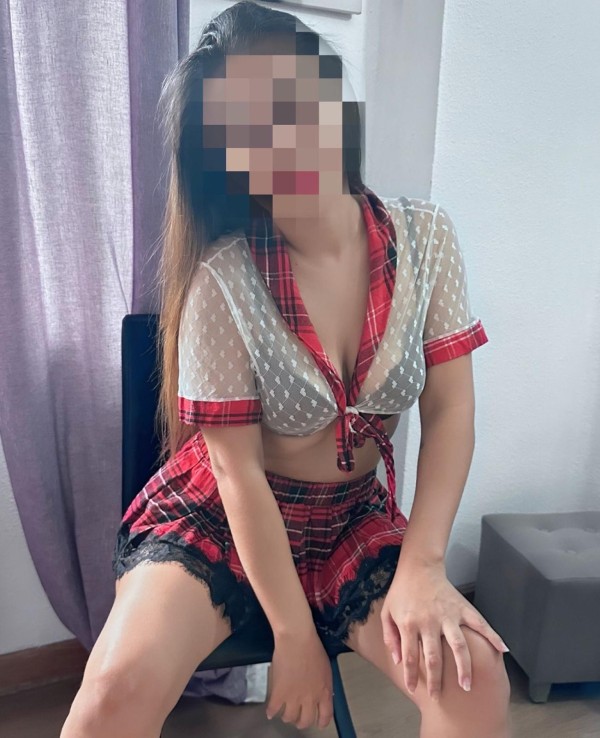 Monica  bomba sexy colombiana  nueva en yuncos