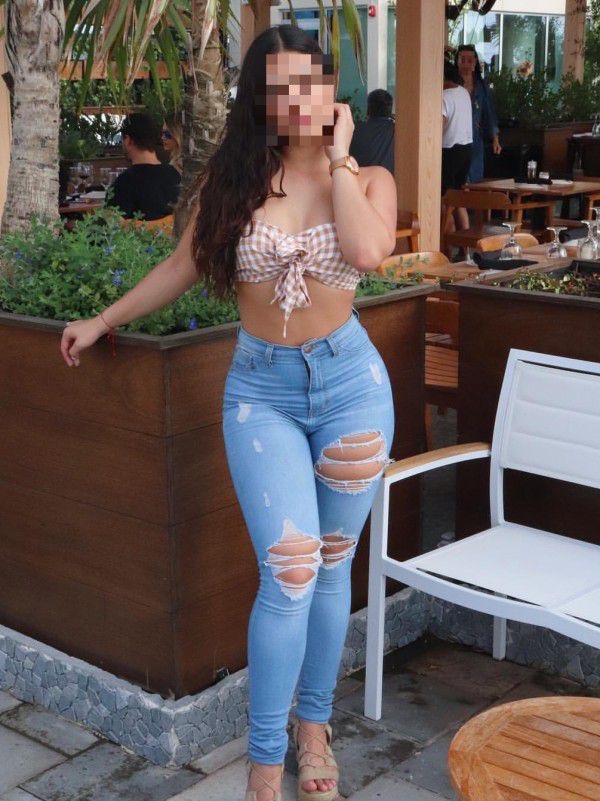 SIN ENGAÑOS SIN PEGAS SIN PRISAS LO Q VEZ ES LO Q ENCONTRARÁS