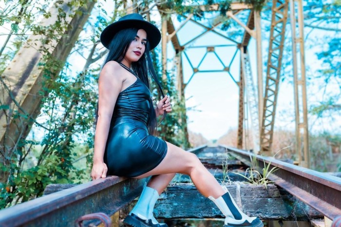 Scarlett Sexy Colombiana