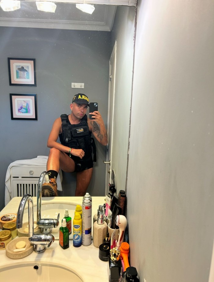 Acompañante elegante muy cañero y versatil