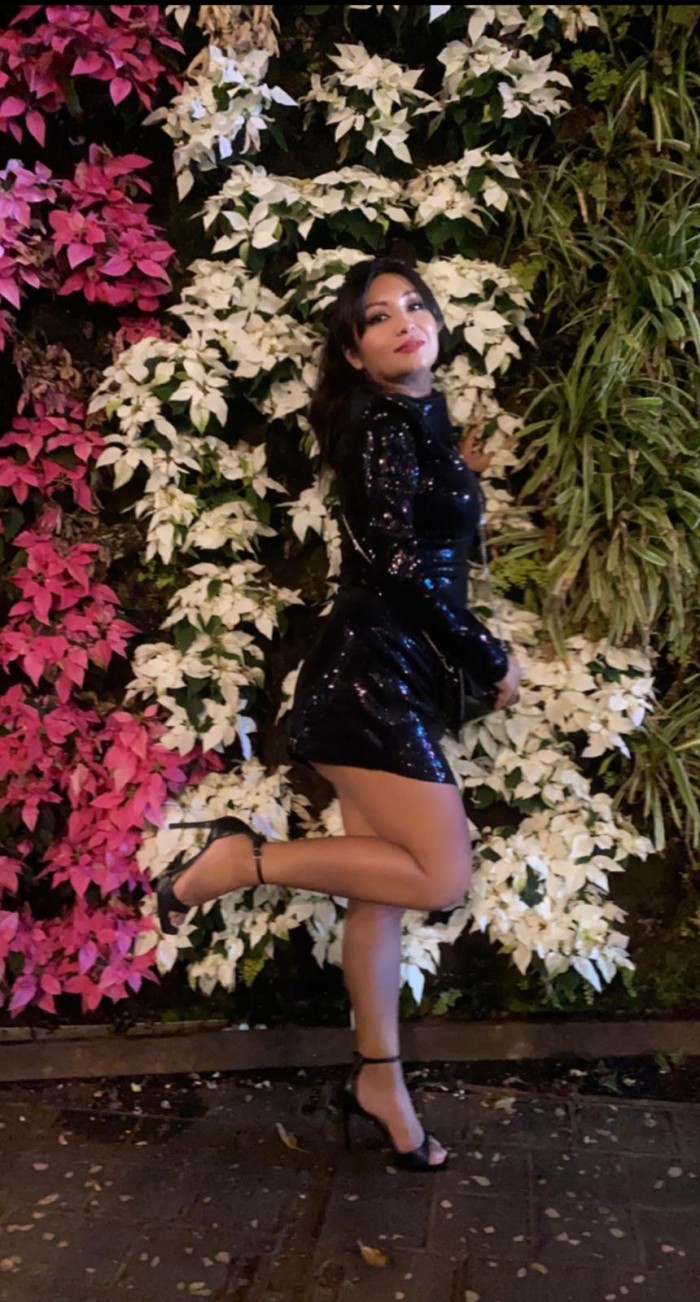 CHICA GUAPA Y ELEGANTE PARA CABALLEROS DISCRETOS