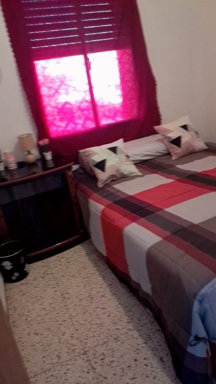 2 HABITACIONES  ALQUILER EN AMPOSTA