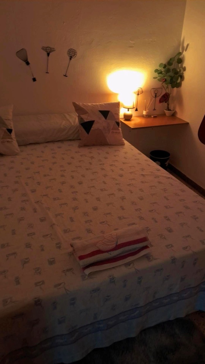 2 HABITACIONES  ALQUILER EN AMPOSTA