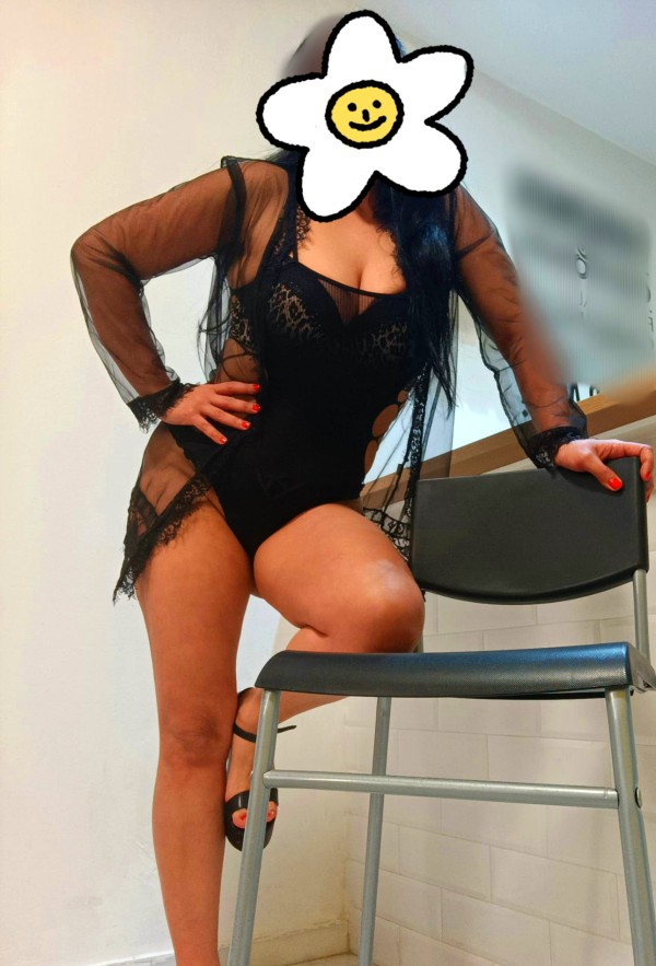 Masajes eróticos final feliz follando solo WhatsAp Badajoz centro