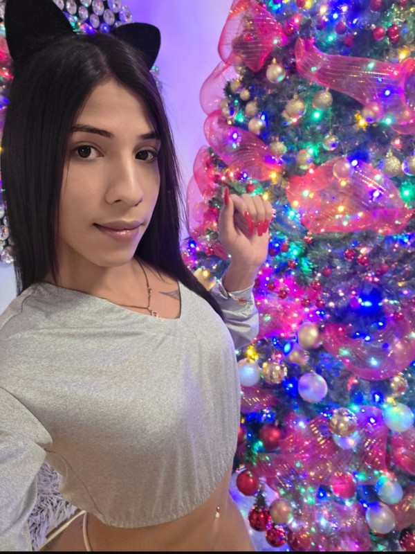 ISABELLA BELLA TRANS FEMENINA MUY PERVERSA EN MARBELLA