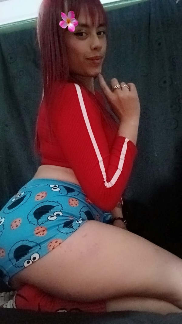 A.. LLEGUE : PARA TI HERMOSA PELIROJA EN : ALMUÑÉCAR