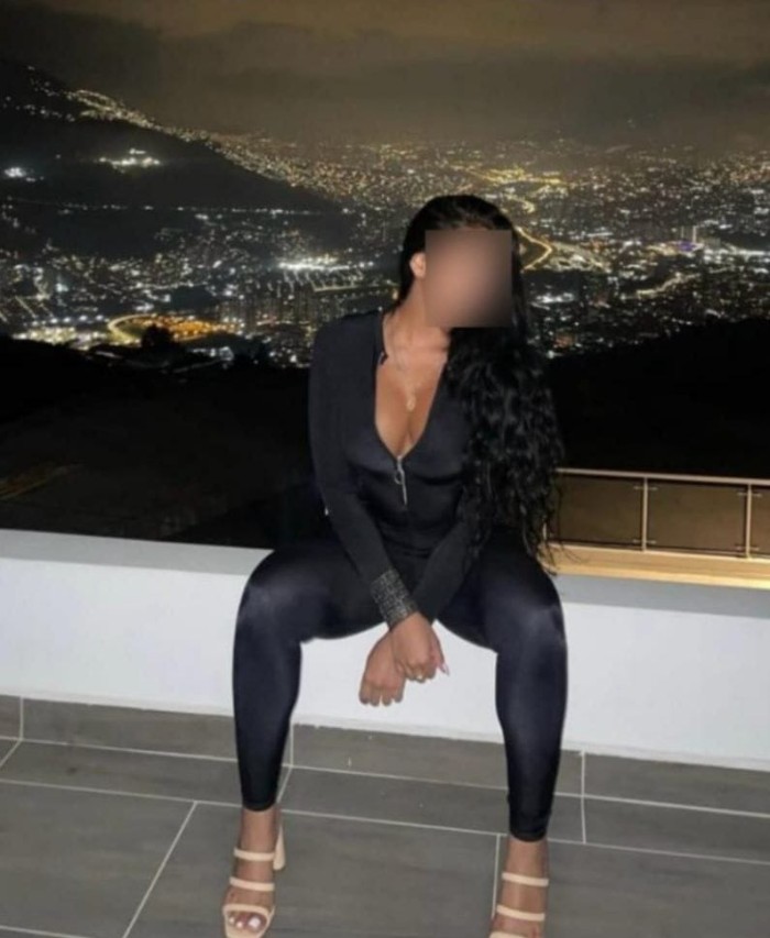 ESTRELLA JOVEN GUAPA ARDIENTE MUY JUGUETONA NOVEDAD EN TOLEDO