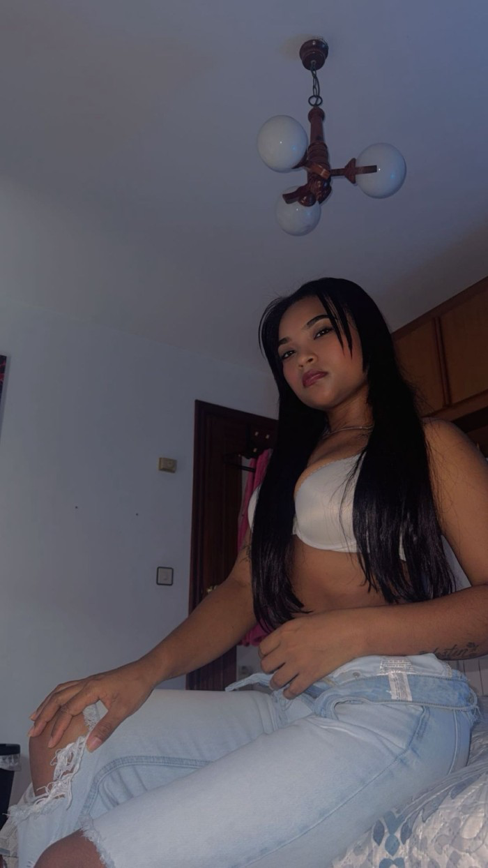 Colombiana teen muy fogosa y cachonda