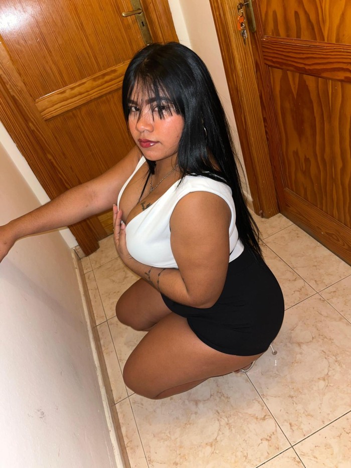 CAHONDA FIESTERA JOVENCITA SABTOSA CON GANAS DE SE