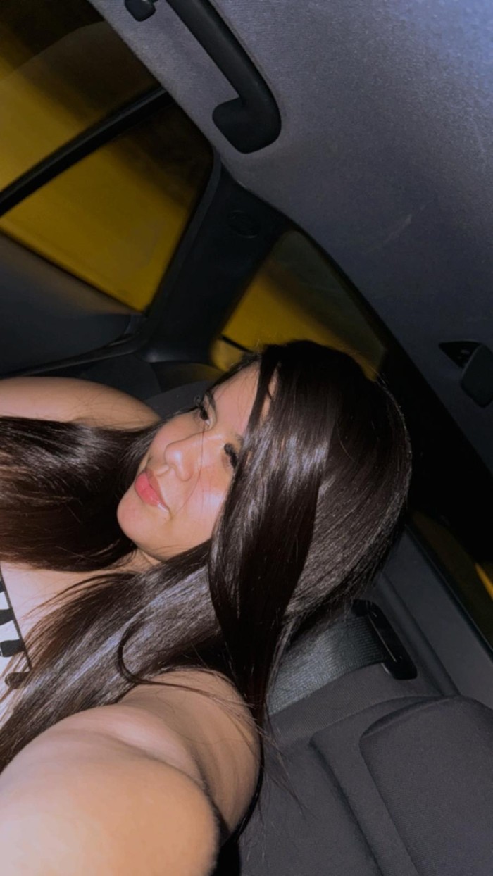 Morenita venezolana con ganas de travesura