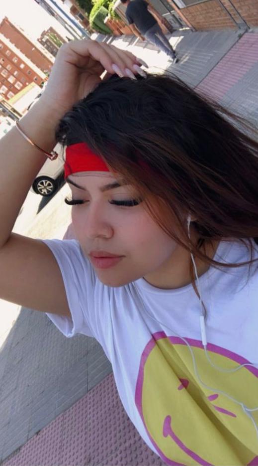 Morenita venezolana con ganas de travesura