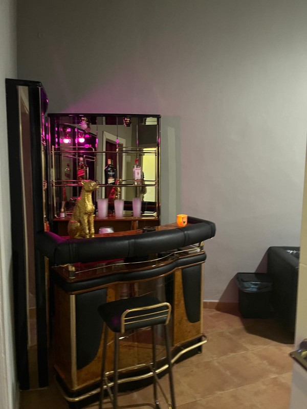 Plaza para CHICAS INDEPENDIENTES PARA CASA EN SEVILLA!!!