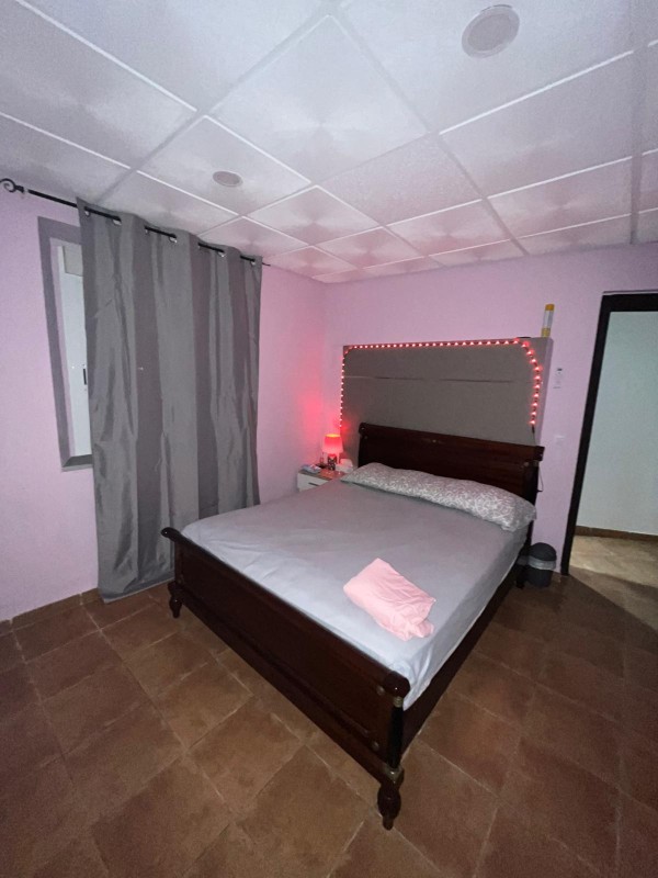 Plaza para CHICAS INDEPENDIENTES PARA CASA EN SEVILLA!!!