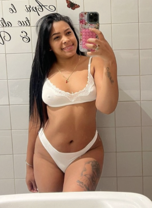 JOSSELYN LAS AMERICAS ¡FRANCES MOJADITO Y MUCHA FIESTA PARA TI!