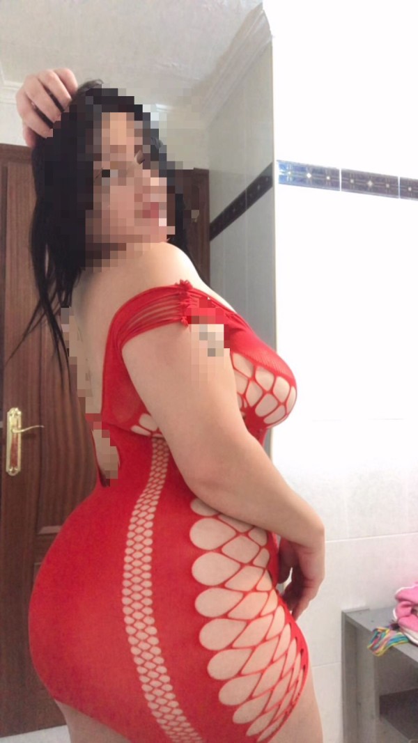 2 hermanas recién llegada en Fuengirola