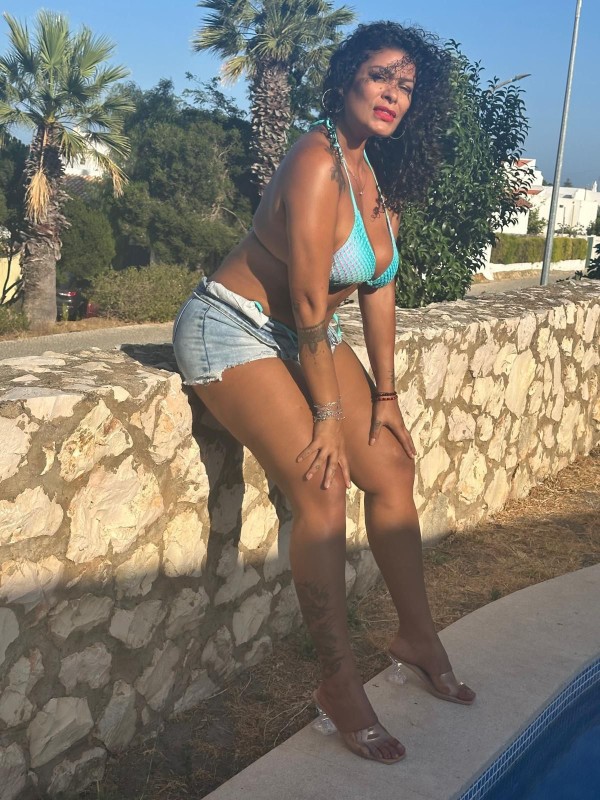 BRASILEÑA CON DULZURA Y PICARDÍA NATURAL 641533022