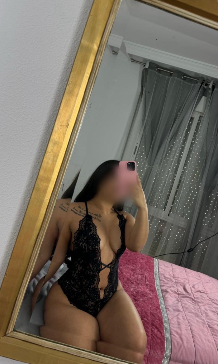 DOS CHICAS PARA RICO TRIO X 100€