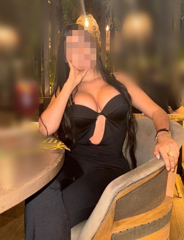 Colombiana recién llegada estoy mojadita , doy besos soy Fiestera