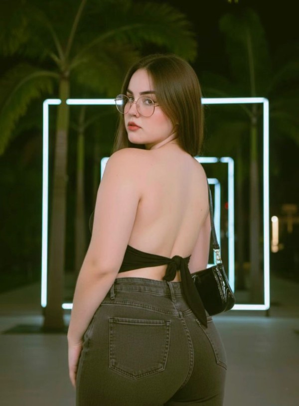 NOVEDAD  Michelle  EXOTICA 22 años ( MASAJES