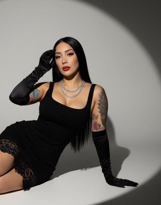 HERMOSA ESCORT ARDIENTE. EN PALMA DE MALLORCA. ESCORT EN PALMA 24/7.