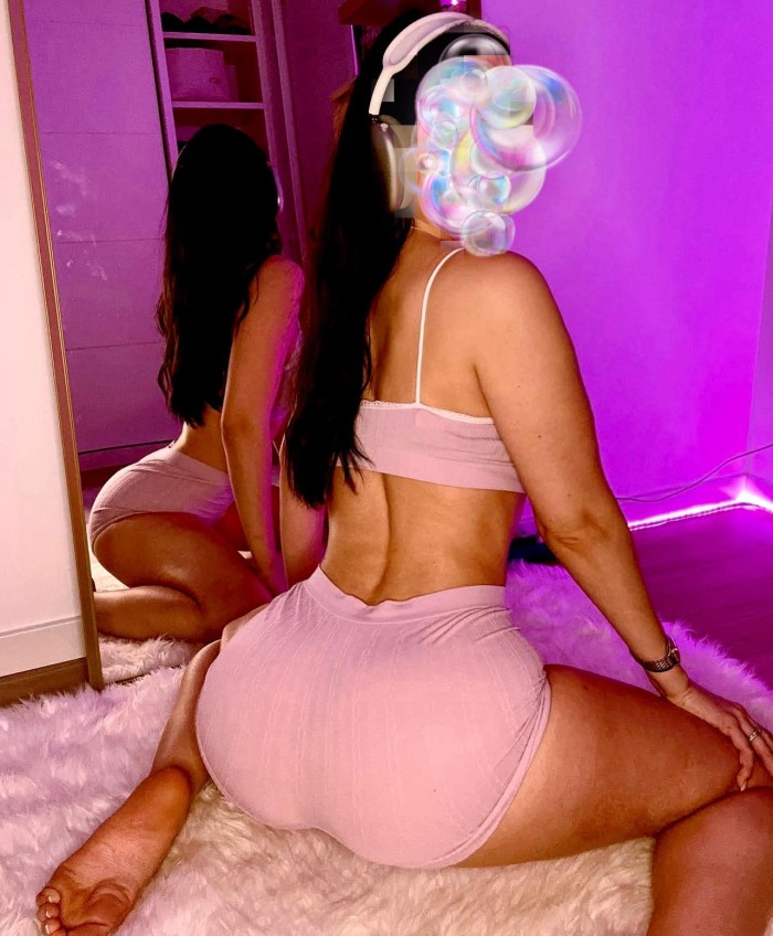 jovencita 19 años juguetona disponible en peñíscol