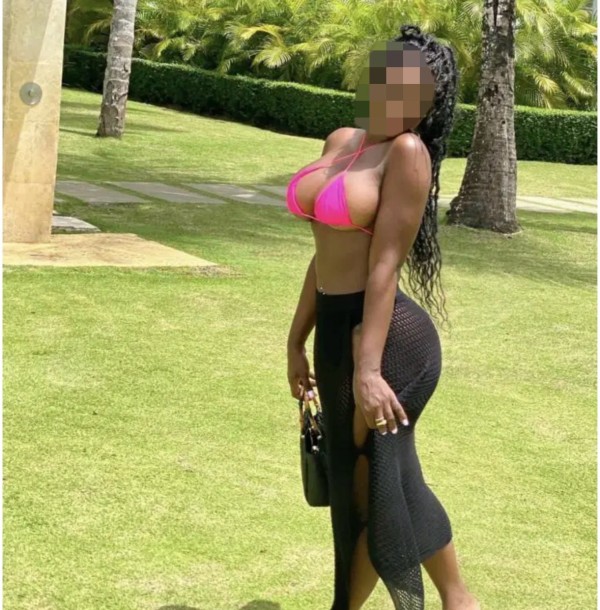 Morena Con tetas naturales 100% culona sexy y morbosa