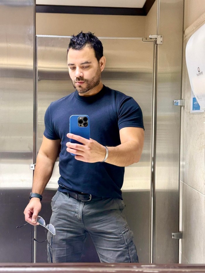 MASAJISTA PROFESIONAL TITULADO MEXICANO NOVEDAD