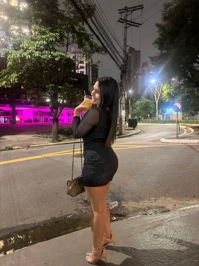 BRASILEÑA CURVY PRECIOSA 28 AÑOS RECIÉN LLEGADA