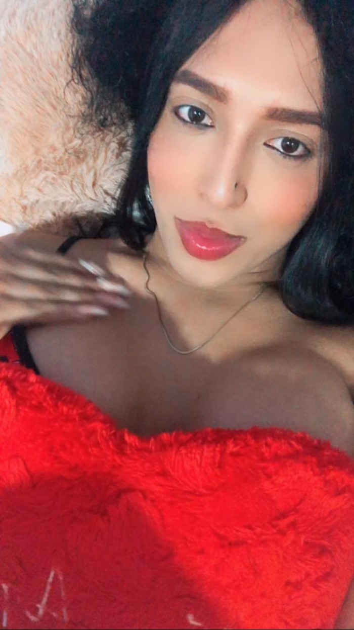 TRANS MUY BELLA Y FORMADA ESPERTA EN TODO