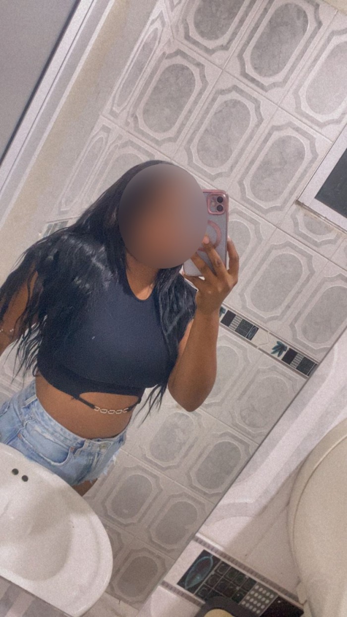 Soy Linda una preciosa jovencita 26 años ardiente EN PUERTOLLANO