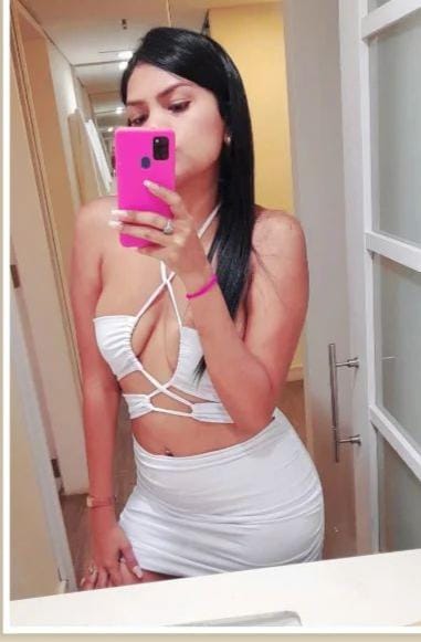 LATINA DESEO QUE ME COMAS RICO ZONA LOS ANGELES