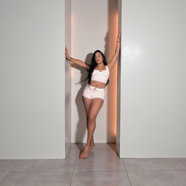 JOVENCITA CON GANAS DE FOLLAR A TOPE ¡MI CHOCHITO TE ESPERA!