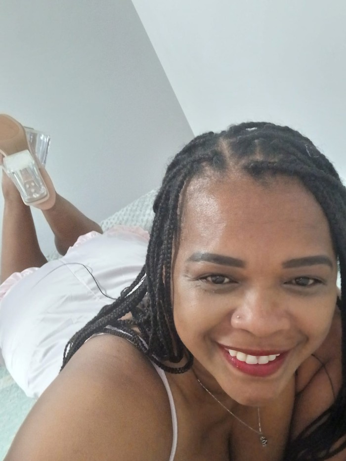 MORENA CARIÑOSA SENSUAL MUY APASIONADA